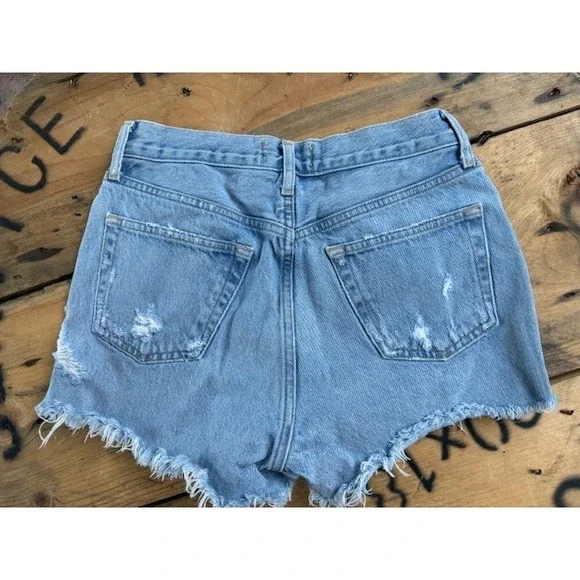 AGOLDE Parker Vintage Cut Off Denim Jean Shorts Size 24 Light Wash - Picture 2 of 4